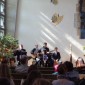 Die Kirchenband in Aktion - die gute Musik bitte dazudenken