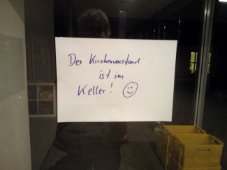 Kirchenvorstand im Keller